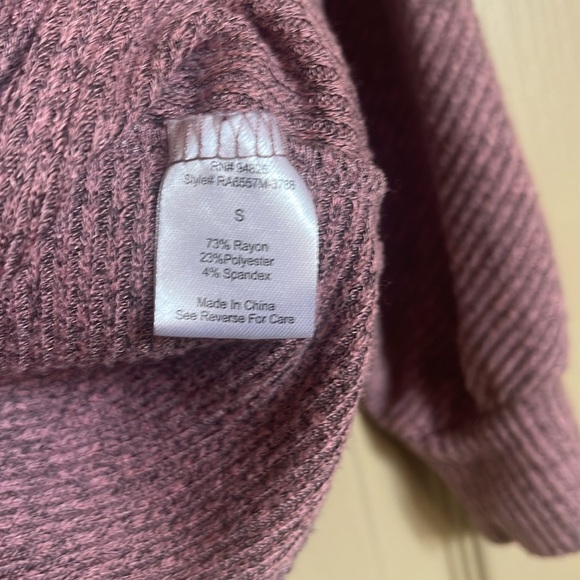 Top - Picture 4 of 4